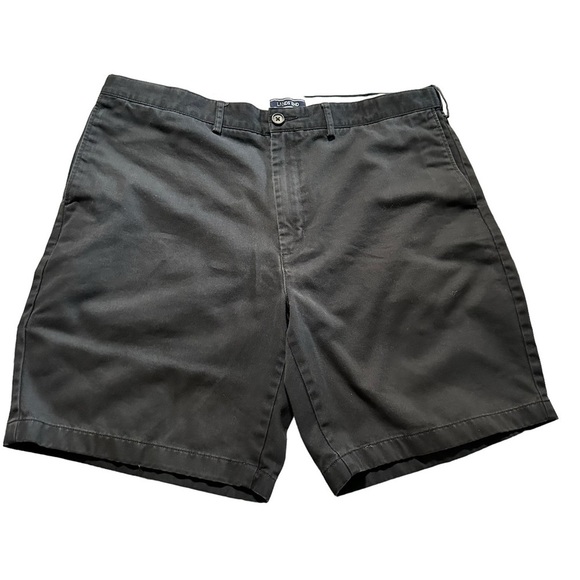 Lands' End men's size 38 black shorts - Picture 1 of 3